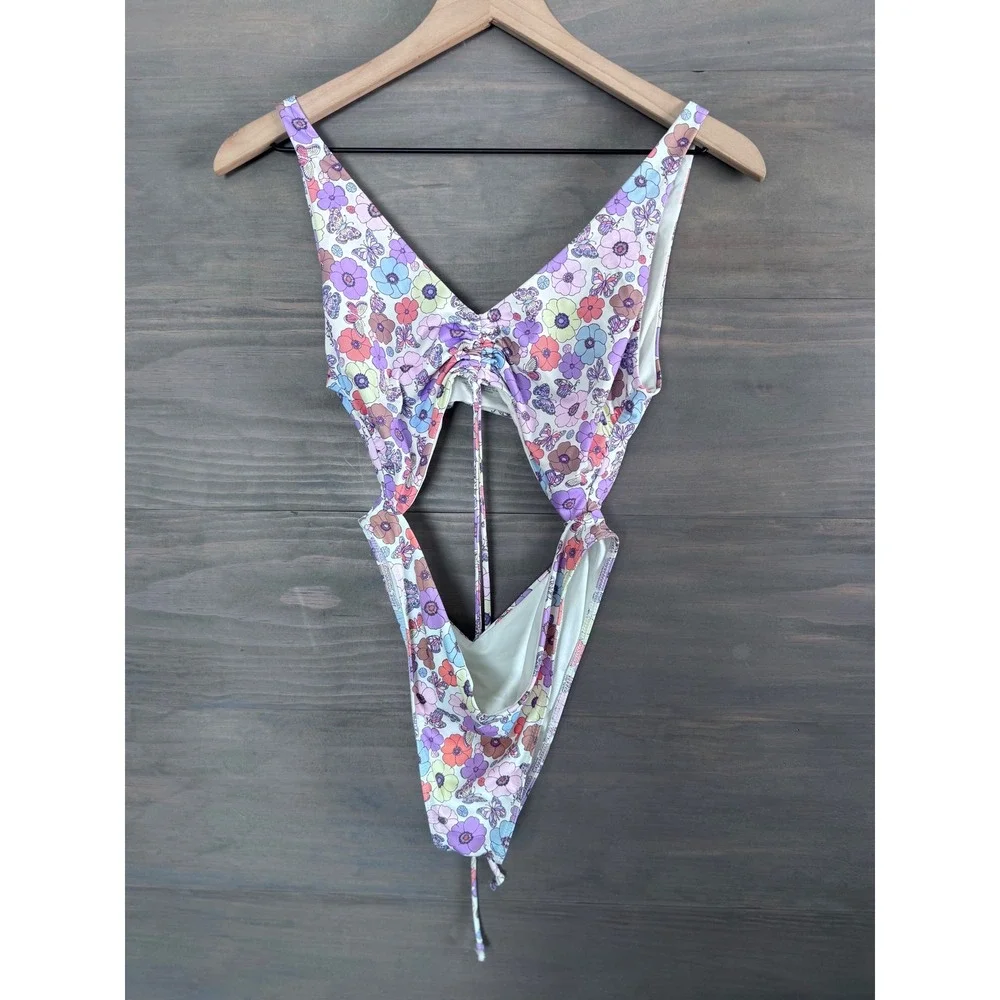 Frankies Bikinis Emma Cheeky High Leg One Piece Swimsuit‎ Size Large
